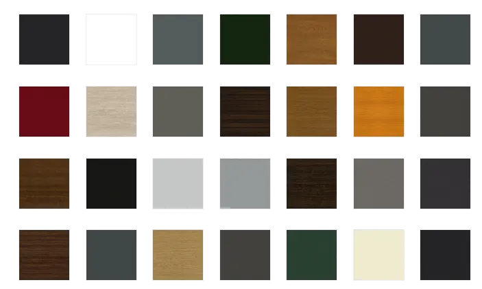 Verschiedene Farbmuster für Haustüren, die eine Auswahl an Farben und Holzoptiken zeigen